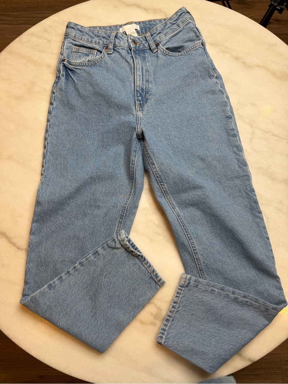 H&M Light Blue High-Rise Women's Jeans Size 4